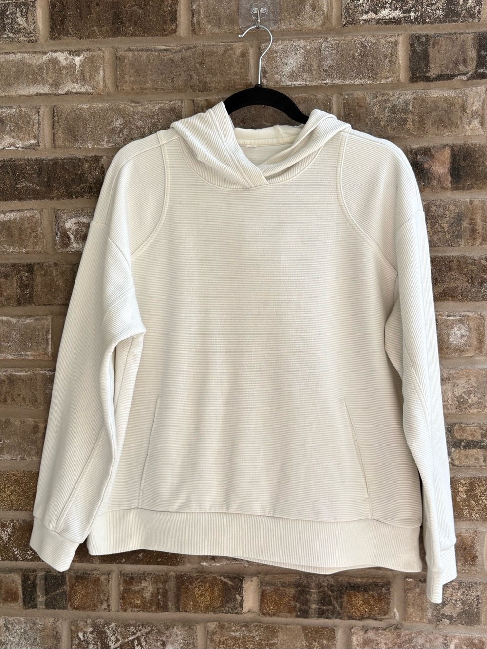Zella Lightweight Hoodie with pockets